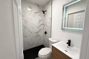 7301 S Constance Ave, Chicago, IL 60649 - Photo 12