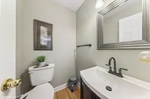 121 S Parkside Ave, Glen Ellyn, IL 60137 - Photo 10