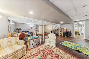 121 S Parkside Ave, Glen Ellyn, IL 60137 - Photo 20