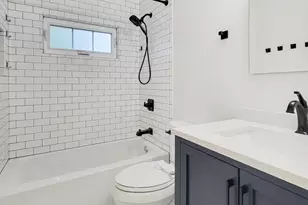 401 S 4th Ave, Libertyville, IL 60048 - Photo 20