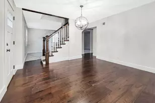 401 S 4th Ave, Libertyville, IL 60048 - Photo 10