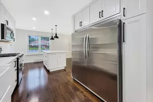 401 S 4th Ave, Libertyville, IL 60048 - Photo 4