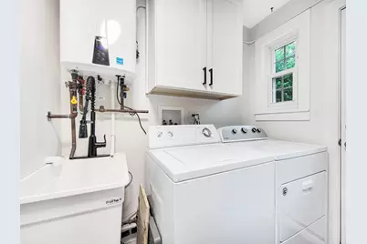 401 S Fourth Avenue, Libertyville, IL 60048 - Photo 22