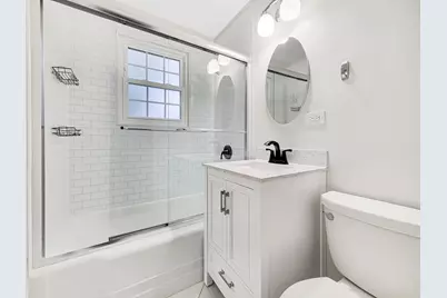 401 S Fourth Avenue, Libertyville, IL 60048 - Photo 14