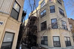 6414 N Hoyne Ave, Chicago, IL 60645 - Photo 2