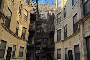 6414 N Hoyne Ave, Chicago, IL 60645 - Photo 18