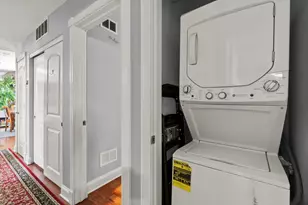 6414 N Hoyne Ave, Chicago, IL 60645 - Photo 14