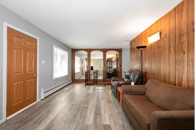 2125 221st Street, Sauk Village, IL 60411 - Photo 2