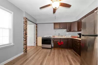 2125 221st Street, Sauk Village, IL 60411 - Photo 6