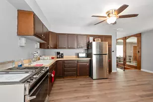 2125 221st St, Sauk Village, IL 60411 - Photo 8