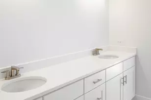 2 E Slade St, Palatine, IL 60067 - Photo 14