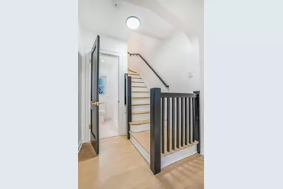 9602 S Troy Avenue, Evergreen Park, IL 60805 - Photo 10