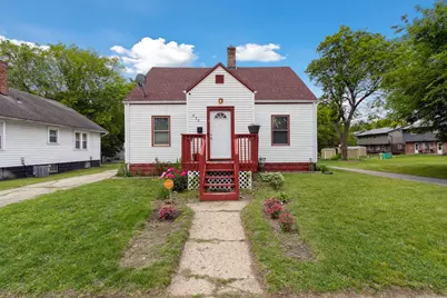 323 Tay Street, Rockford, IL 61102 - Photo 2