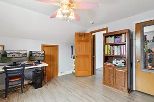 323 Tay St, Rockford, IL 61102 - Photo 26