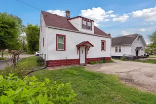 323 Tay St, Rockford, IL 61102 - Photo 32