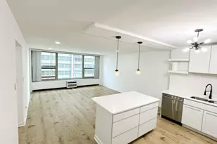 3600 N Lake Shore Dr, Chicago, IL 60613 - Photo 4