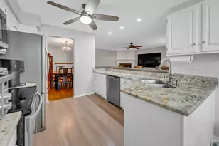 13253 S Oak Ridge Trail, Palos Heights, IL 60463 - Photo 14