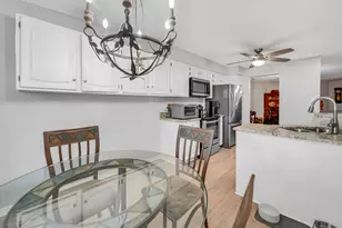 13253 S Oak Ridge Trail, Palos Heights, IL 60463 - Photo 16