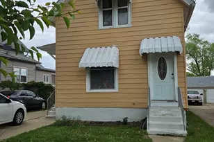 315 Vandalia St, Elgin, IL 60123 - Photo 1