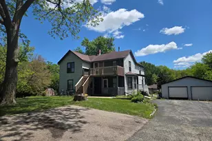 945-947 South St, Woodstock, IL 60098 - Photo 2