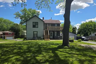 945-947 South St, Woodstock, IL 60098 - Photo 1