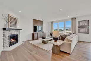 15 Julie Ct, Lisle, IL 60532 - Photo 8