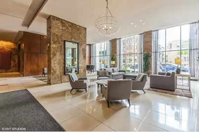 655 W Irving Park Road #2713, Chicago, IL 60613 - Photo 4