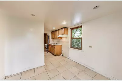 7649 S Dobson Avenue, Chicago, IL 60619 - Photo 12