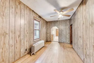 7649 S Dobson Avenue, Chicago, IL 60619 - Photo 8