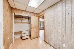 7649 S Dobson Ave, Chicago, IL 60619 - Photo 20