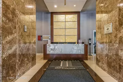 655 W Irving Park Road #4711, Chicago, IL 60613 - Photo 8