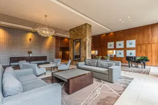 655 W Irving Park Rd, Chicago, IL 60613 - Photo 6