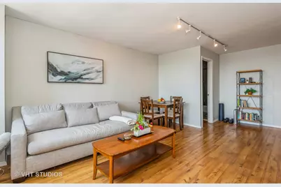 655 W Irving Park Road #4711, Chicago, IL 60613 - Photo 12