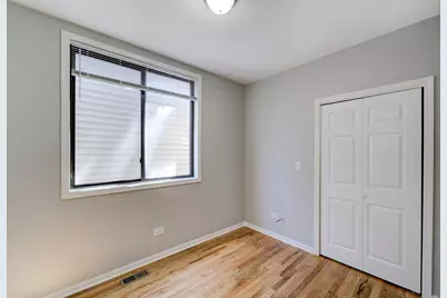 947 W 51st Street, Chicago, IL 60609 - Photo 6