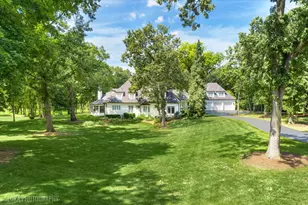 166 N Buckley Rd, Barrington Hills, IL 60010 - Photo 4