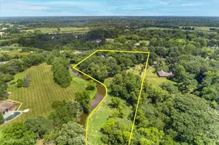 166 N Buckley Rd, Barrington Hills, IL 60010 - Photo 2