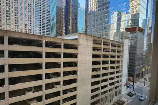 680 N Lake Shore Dr, Chicago, IL 60611 - Photo 4