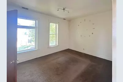 11739 S Indiana Avenue, Chicago, IL 60628 - Photo 6