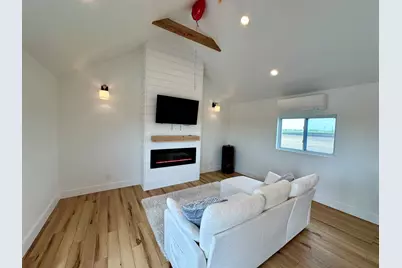 2034 Gittleson Road, Rochelle, IL 61068 - Photo 18