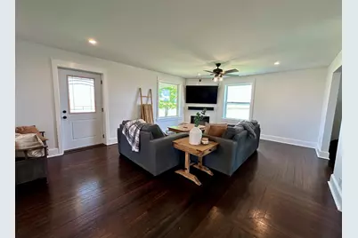 2034 Gittleson Road, Rochelle, IL 61068 - Photo 4