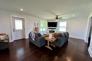 2034 Gittleson Rd, Rochelle, IL 61068 - Photo 4