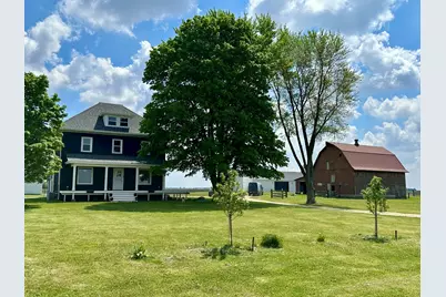 2034 Gittleson Road, Rochelle, IL 61068 - Photo 32