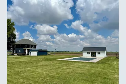 2034 Gittleson Road, Rochelle, IL 61068 - Photo 22