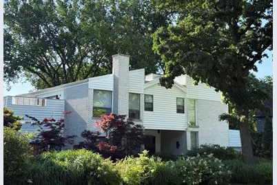 941 Harms Road, Glenview, IL 60025 - Photo 1