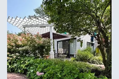 941 Harms Road, Glenview, IL 60025 - Photo 6