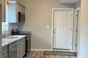 1506 W 109th Pl, Chicago, IL 60643 - Photo 2