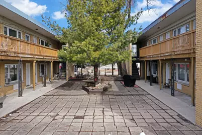 10542 Crown Road, Franklin Park, IL 60131 - Photo 14