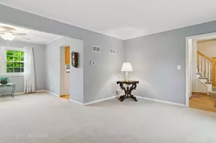 717 Burris Ave, Lake Bluff, IL 60044 - Photo 6