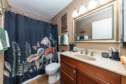 2222 S Stewart Avenue #4K, Lombard, IL 60148 - Photo 8