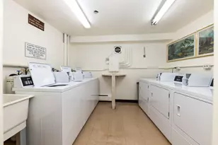 2222 S Stewart Ave, Lombard, IL 60148 - Photo 14